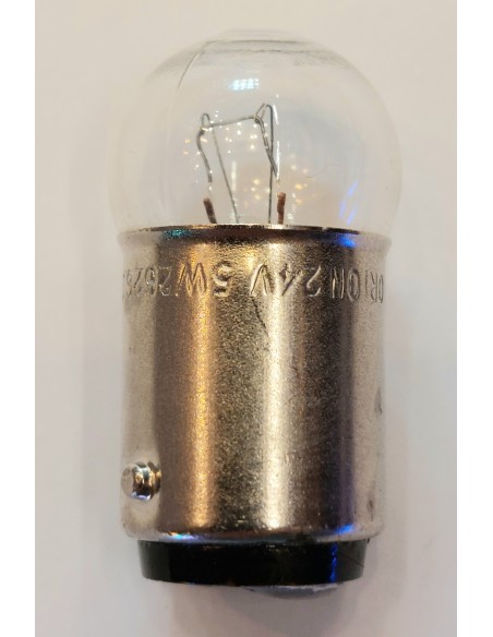 Lámpara auto/camion 32x16mm 24v 5w Bay15d