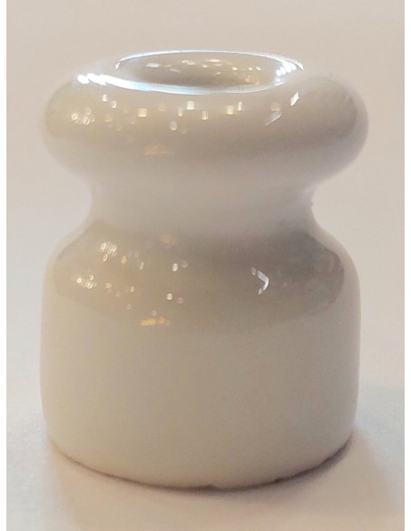 Aislador color blanco para cable trenzado