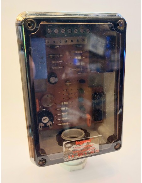 Legrand 498 42 interruptor crepuscular