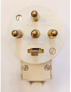 Legrand 55807 macho trifásico 3x32 + neutro color marfil