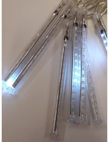 22.336 Guirnalda exterior led efecto caida gota