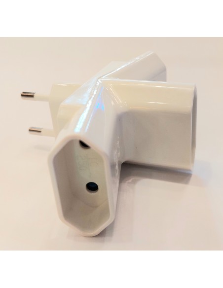 FAMATEL 1202 ADAPTADOR TRIPLE SIN TOMA DE TIERRA