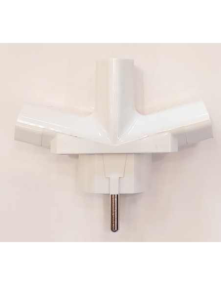 FAMATEL 1202 ADAPTADOR TRIPLE SIN TOMA DE TIERRA